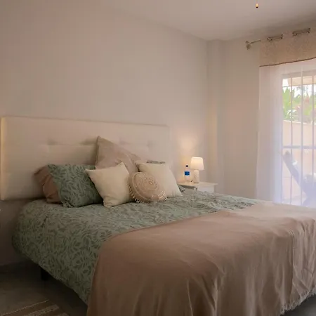 Apartment Samsora- *